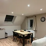 La Parenthese Apartment *